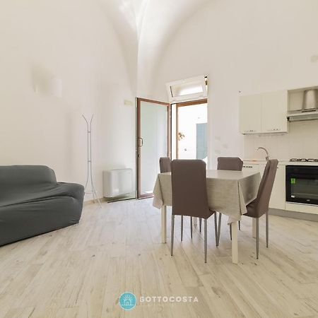 White Flat - Appartamento Indipendente A Lecce Centro Extérieur photo