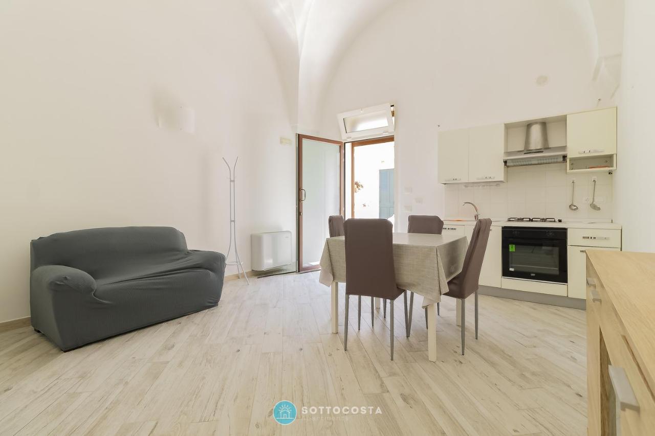 White Flat - Appartamento Indipendente A Lecce Centro Extérieur photo